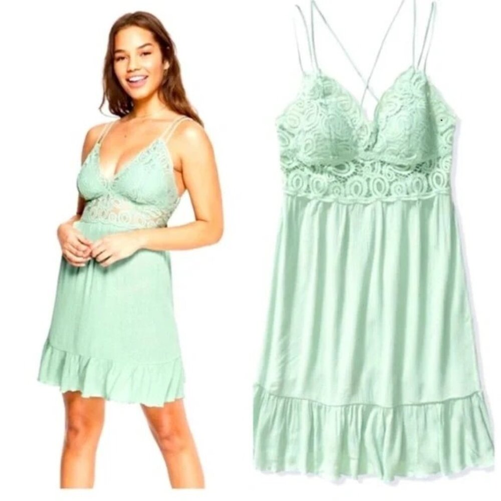 VS Pink Soft Green Crochet Lace Dress, Pastel, Size Large